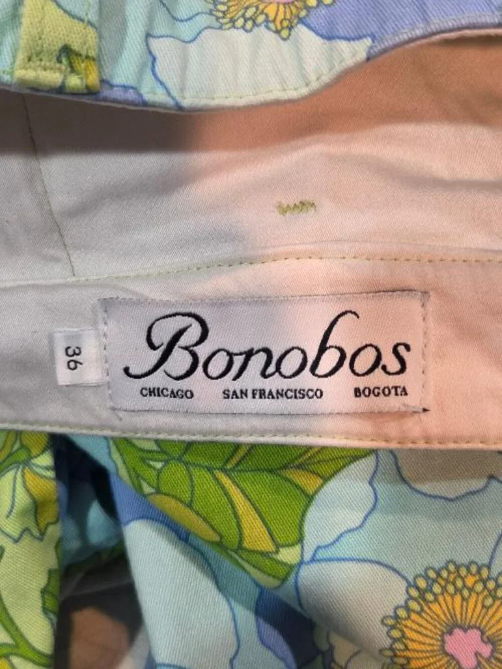 Bonobos Men Flat Front Casual Chino Shorts Tropical Print